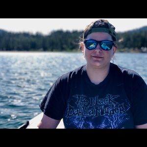 Meet your Posher, Kaylie